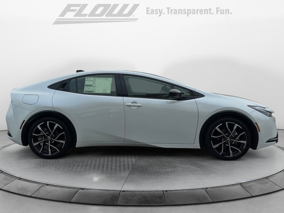 New 2026 Toyota Prius Plug-In Hybrid image 8