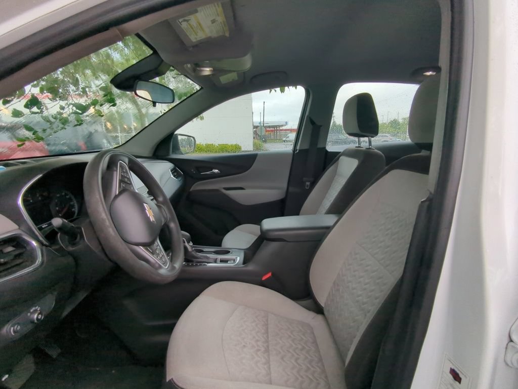 Used 2023 Chevrolet Equinox LS FWD image 6