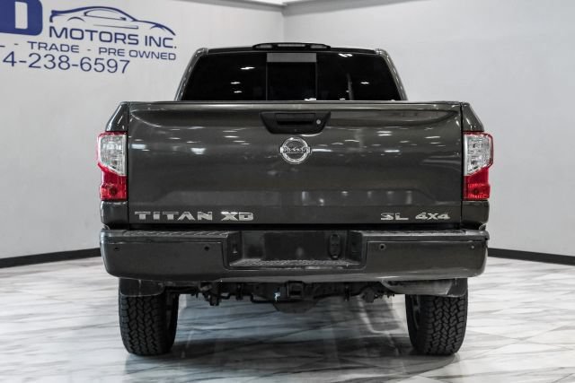 Used 2016 Nissan Titan SL AWD/4WD image 10