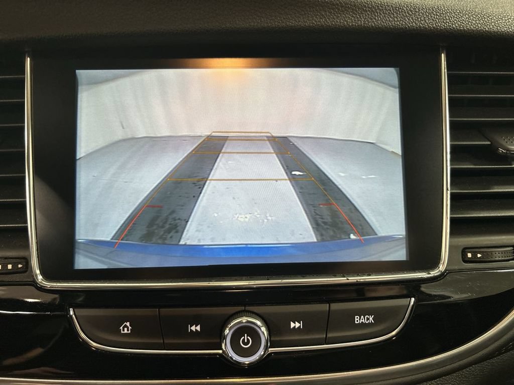 Used 2019 Buick Encore Preferred AWD/4WD image 15