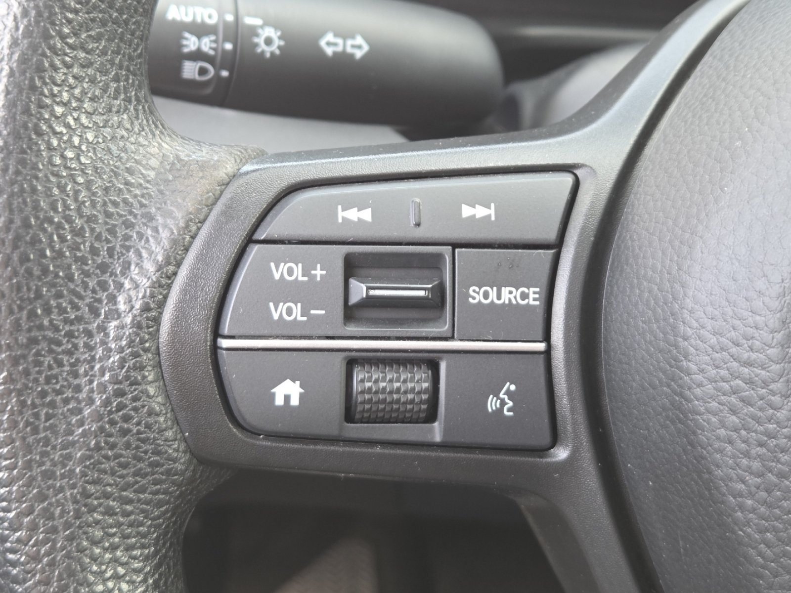Used 2024 Honda CR-V EX image 30