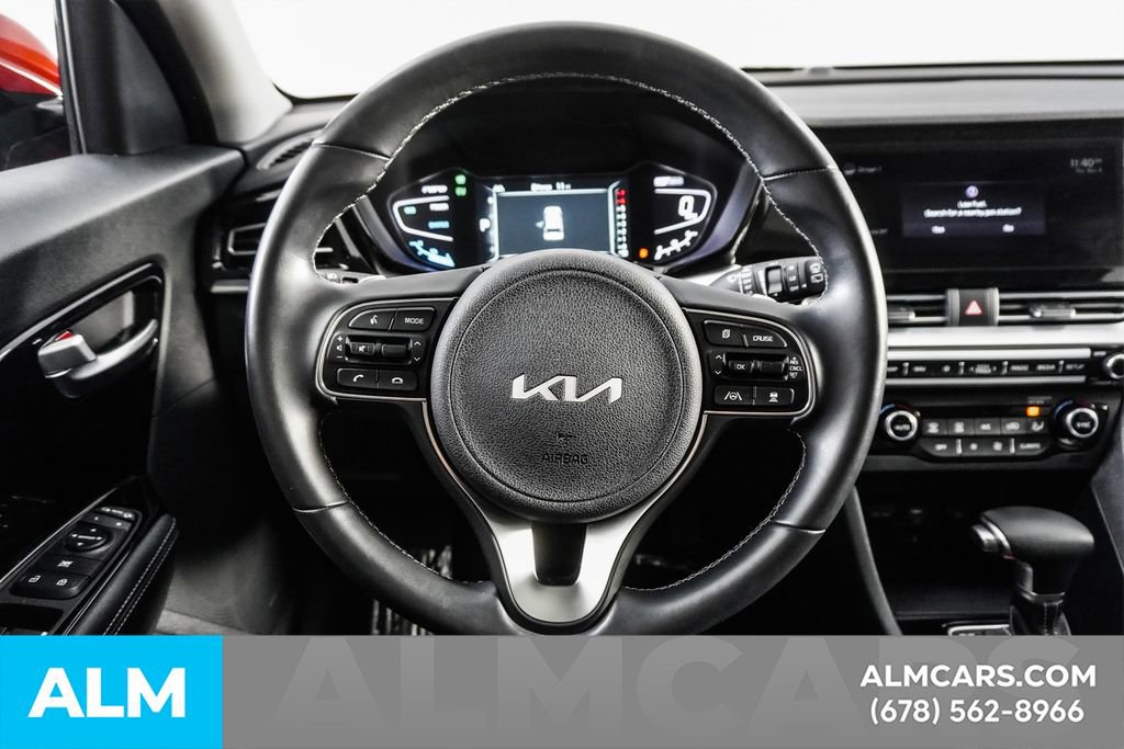 Used 2022 Kia Niro Touring Special Edition image 25