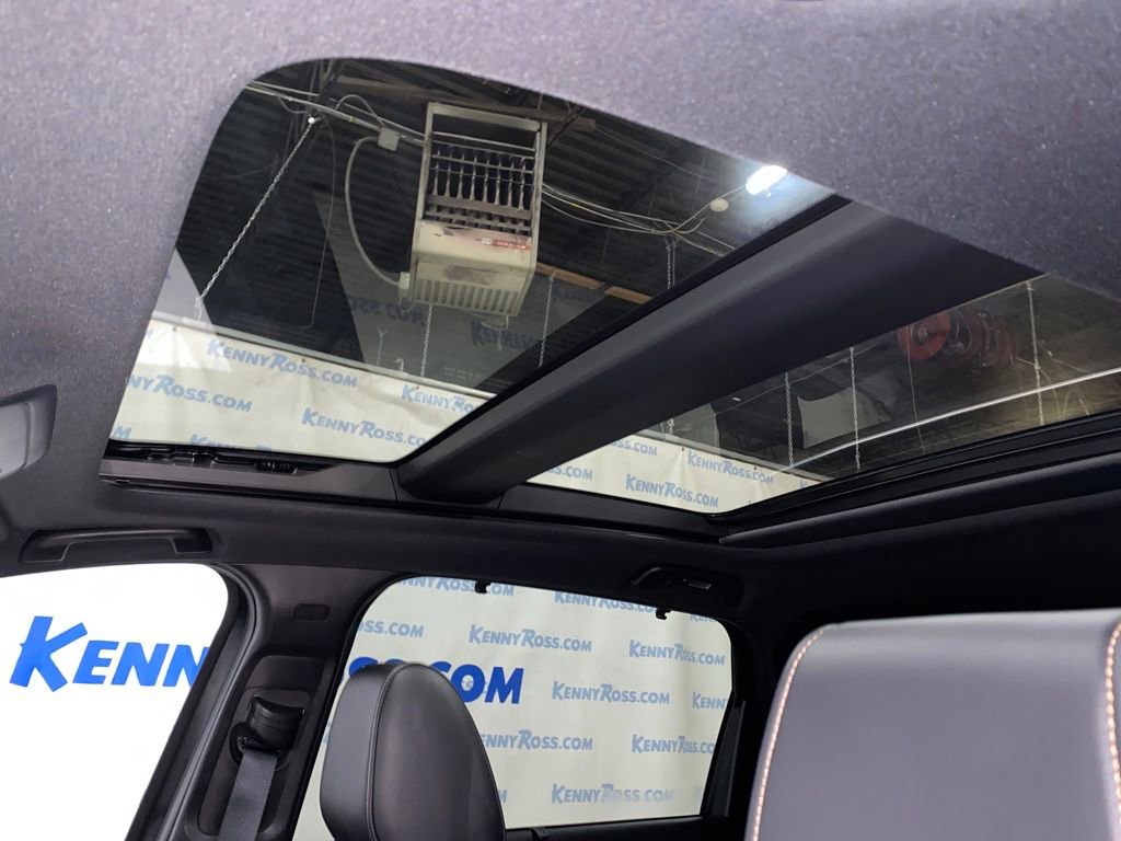 Certified 2025 MAZDA CX-90 3.3 Turbo S w/ Premium Package image 18