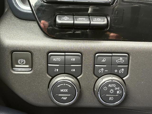 Certified 2023 Chevrolet Silverado 1500 High Country w/ High Country Premium Package image 17