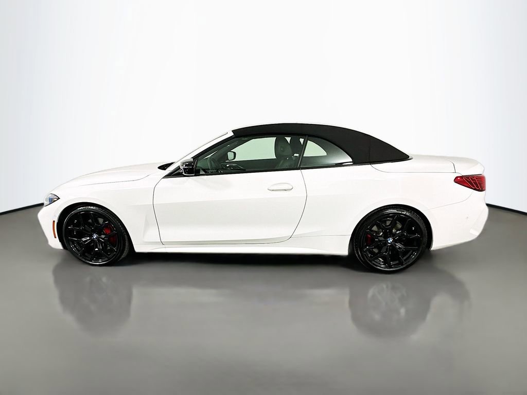 Used 2025 BMW M440i Convertible w/ Premium Package image 8