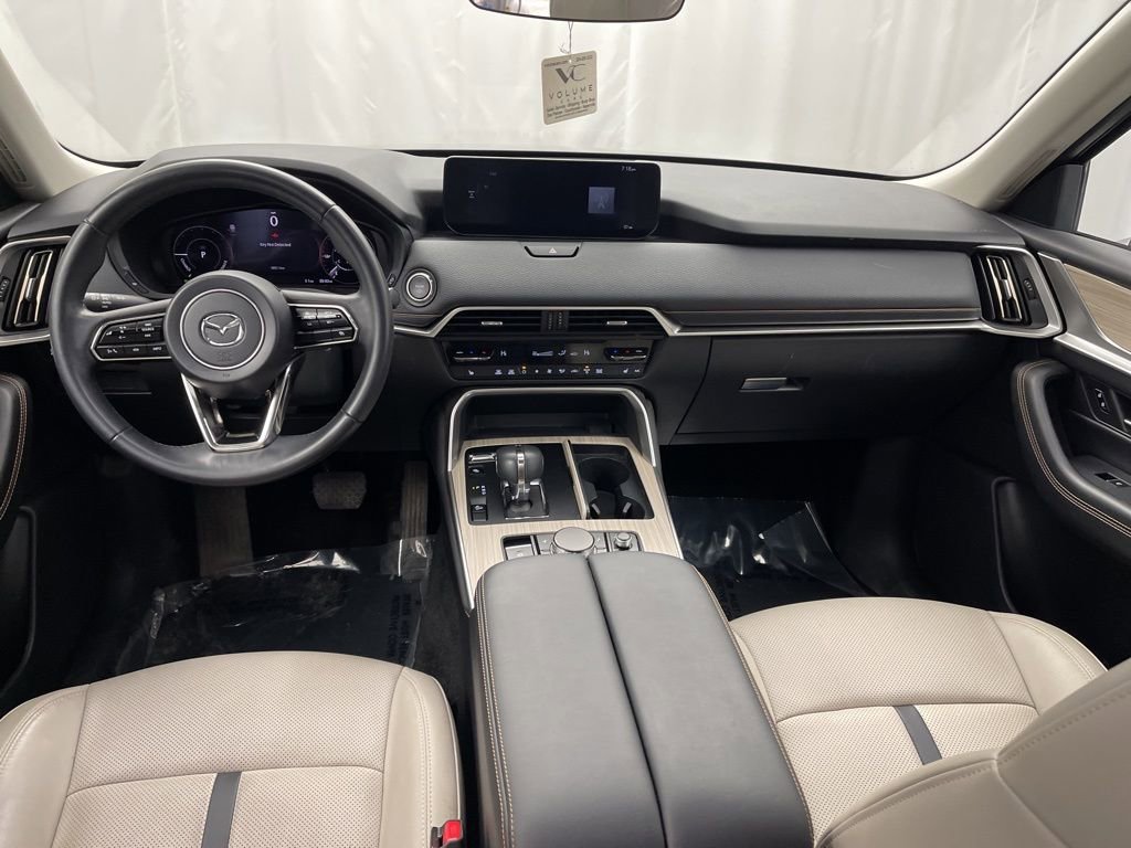 Used 2024 MAZDA CX-90 Plug-In Hybrid w/ Preferred image 10