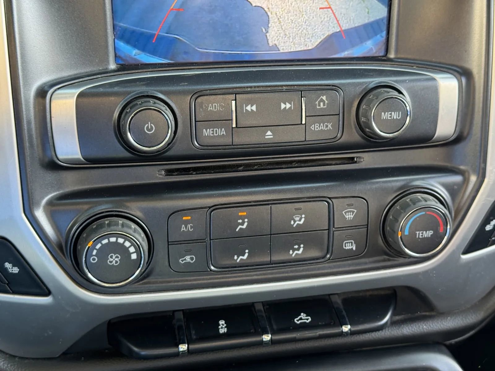 Used 2017 GMC Sierra 1500 SLE image 17