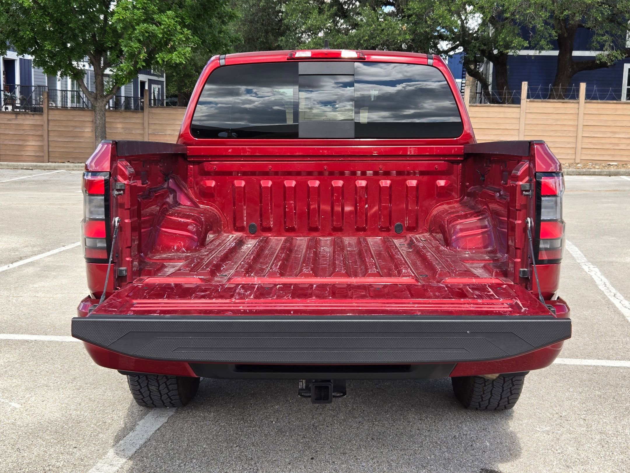 Used 2025 Nissan Frontier PRO-4X w/ Tow Package AWD/4WD image 25