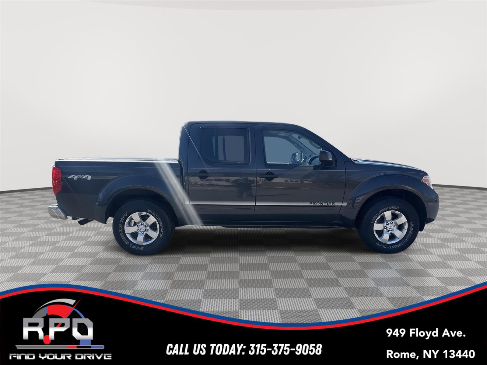 Used 2013 Nissan Frontier SV image 6