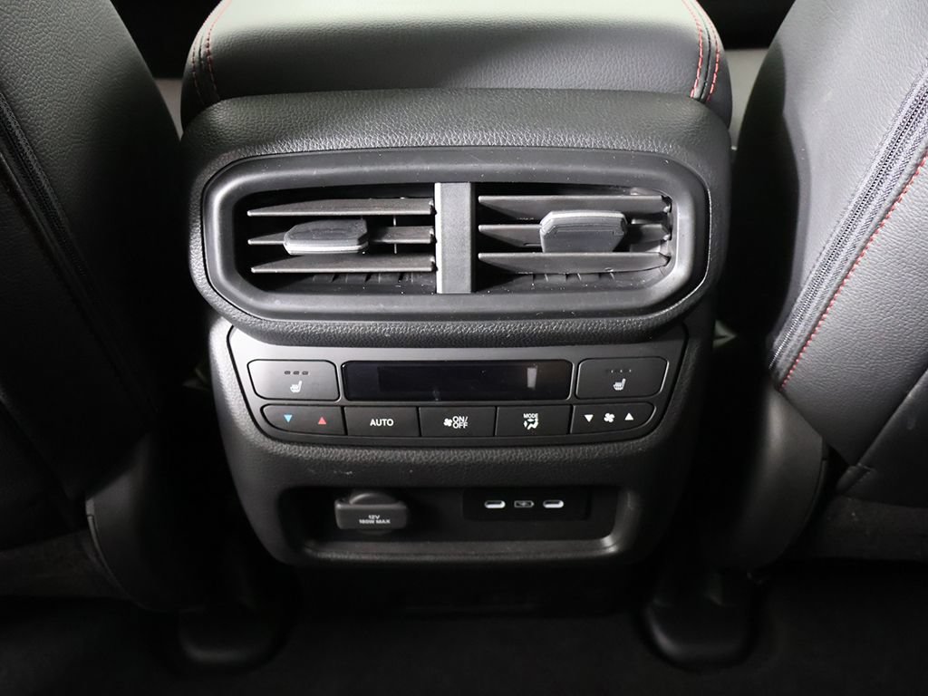 Certified 2025 Honda Ridgeline Black Edition image 57