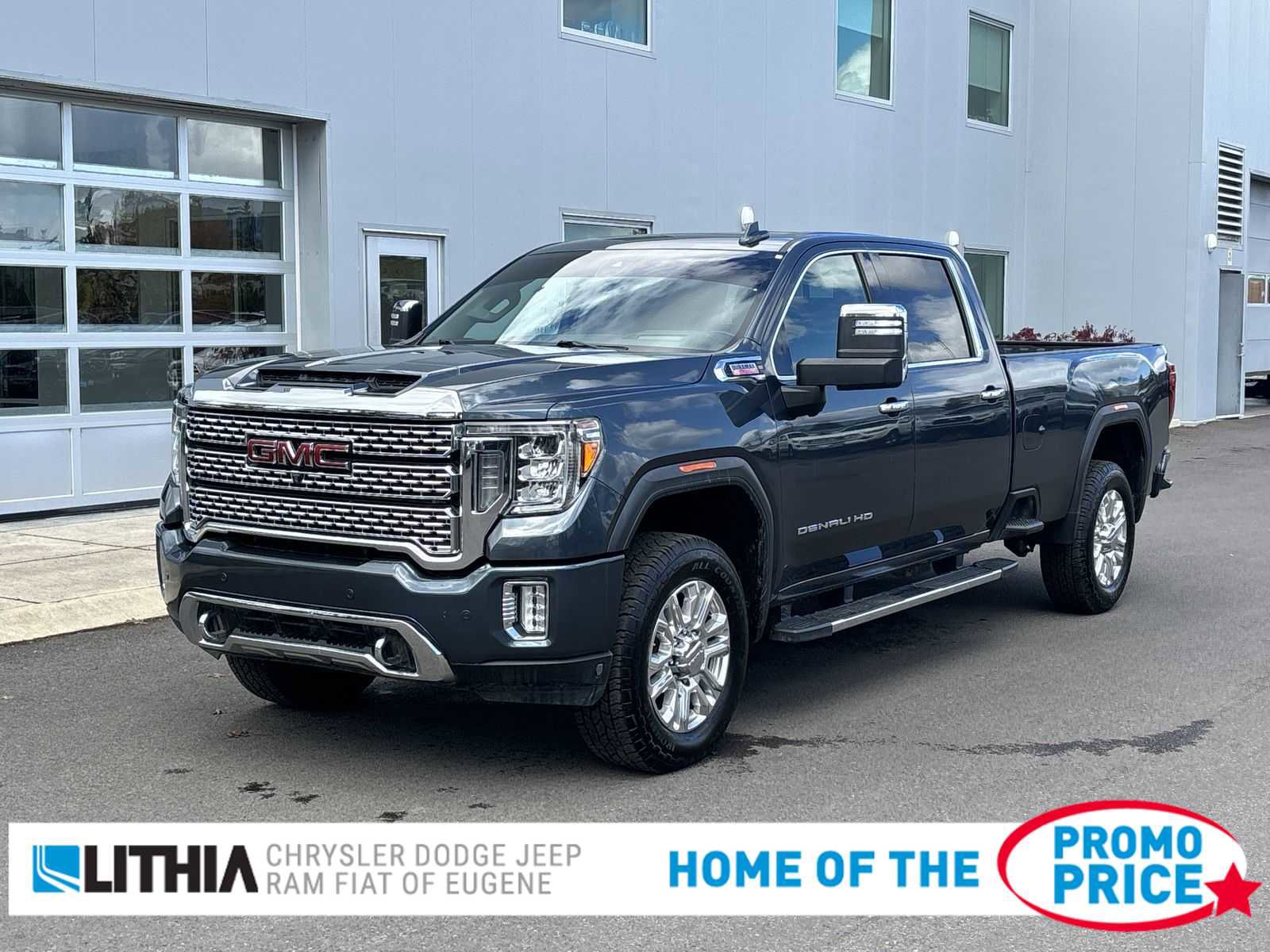Used 2020 GMC Sierra 3500 Denali w/ Denali Ultimate Package image 1