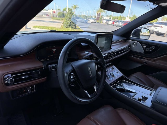 Certified 2023 Lincoln Aviator Reserve w/ Equipment Group 201A image 15