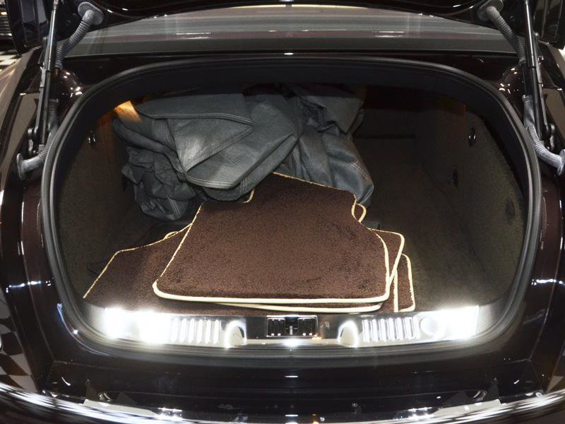 Used 2015 Bentley Flying Spur V8 AWD/4WD image 38