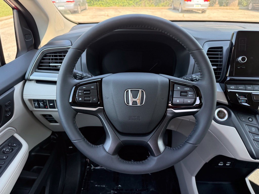 Used 2026 Honda Odyssey EX-L image 16
