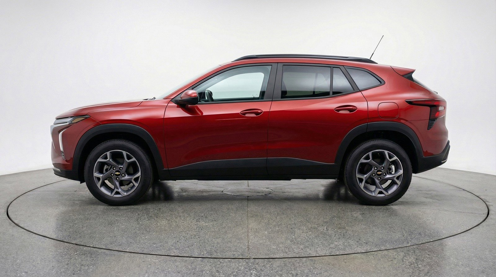 Used 2025 Chevrolet Trax LT image 5