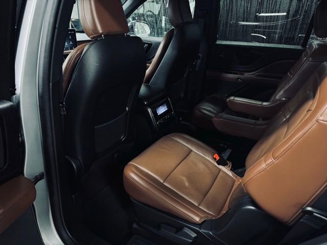 Certified 2024 Lincoln Aviator Reserve w/ Elements Package Plus image 23
