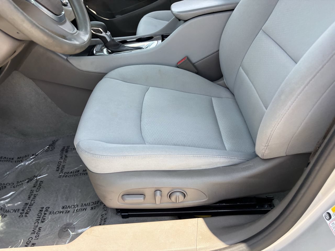 Used 2021 Chevrolet Malibu LS FWD image 18