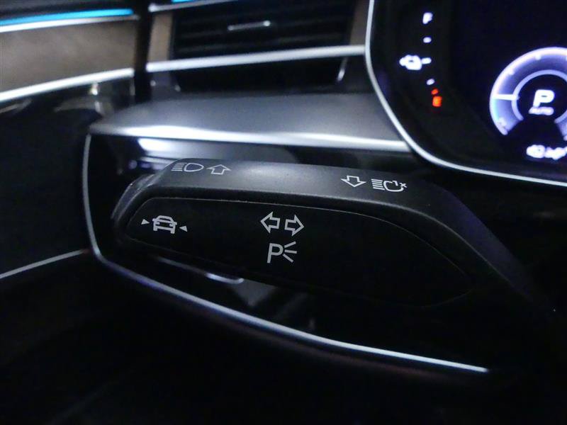 Used 2020 Audi A8 L 3.0T w/ Executive Package AWD/4WD image 22
