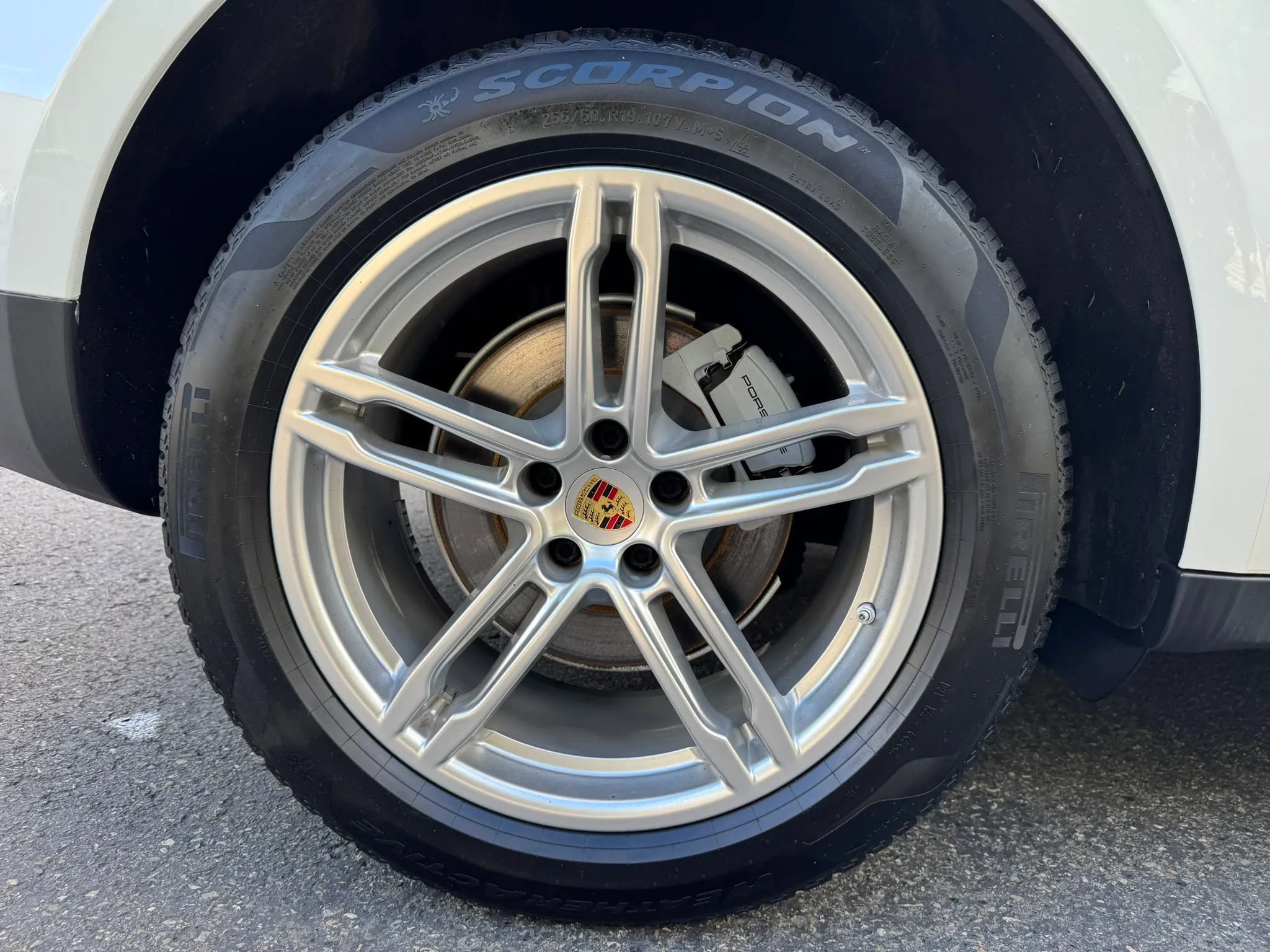 Used 2017 Porsche Macan S AWD/4WD image 18