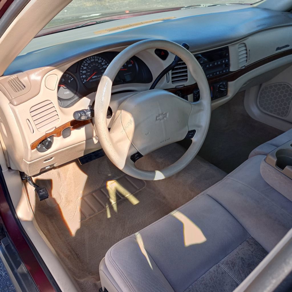 Used 2004 Chevrolet Impala w/ Preferred Equipment Group image 9