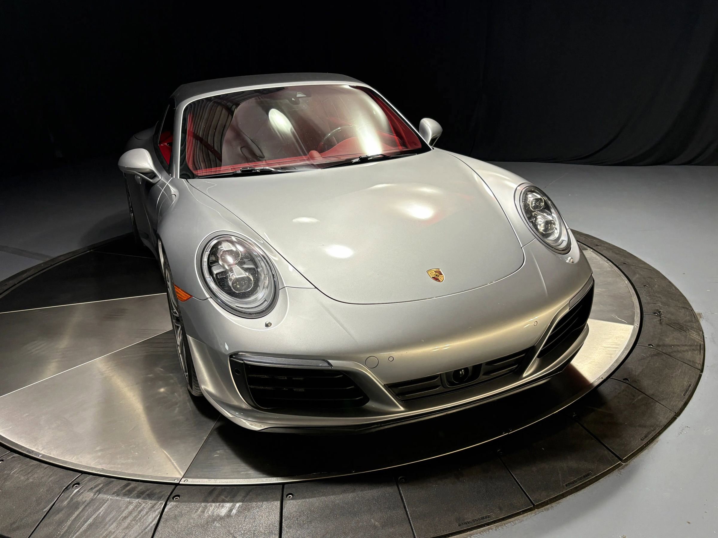 Used 2017 Porsche 911 Carrera 4S AWD/4WD image 10
