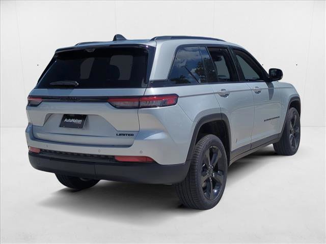 New 2025 Jeep Grand Cherokee Limited w/ Luxury Tech Group II RWD image 2