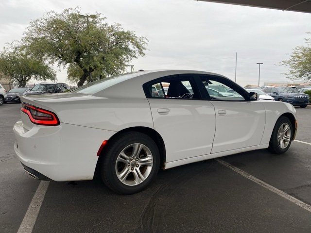Used 2022 Dodge Charger SXT image 3