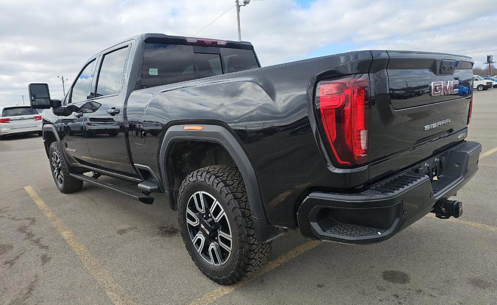 Used 2022 GMC Sierra 3500 AT4 w/ AT4 Premium Plus Package AWD/4WD image 6