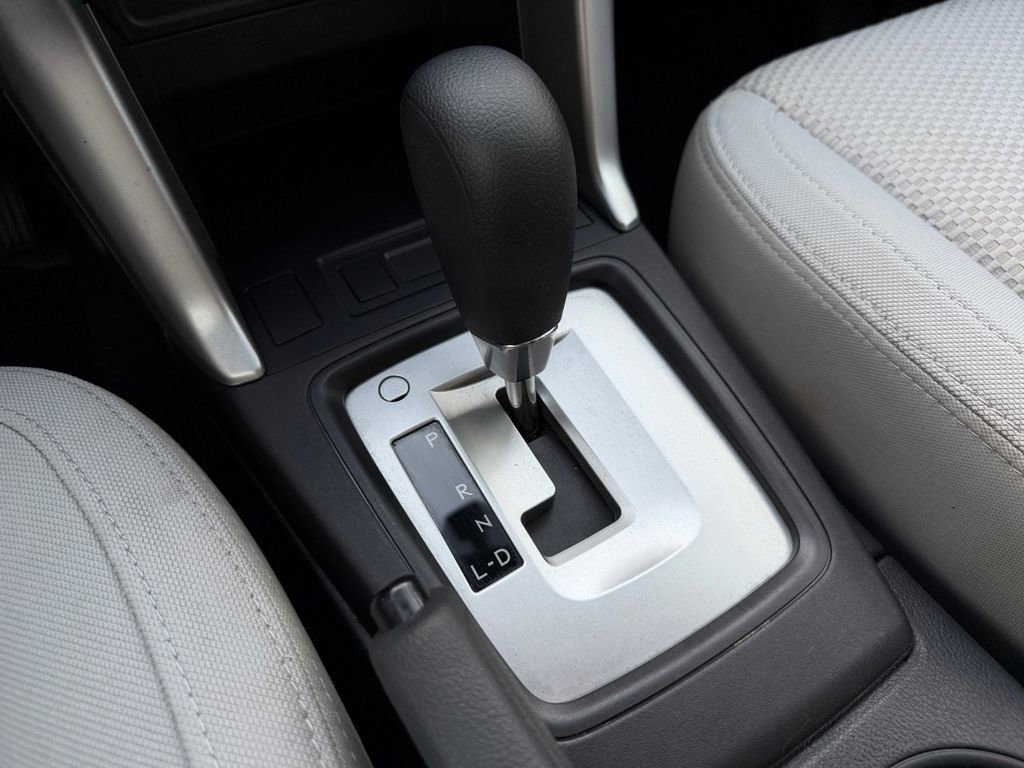 Used 2015 Subaru Forester 2.5i Premium AWD/4WD image 25