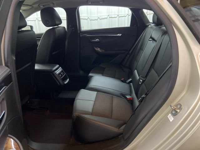 Used 2015 Chevrolet Impala LT image 13