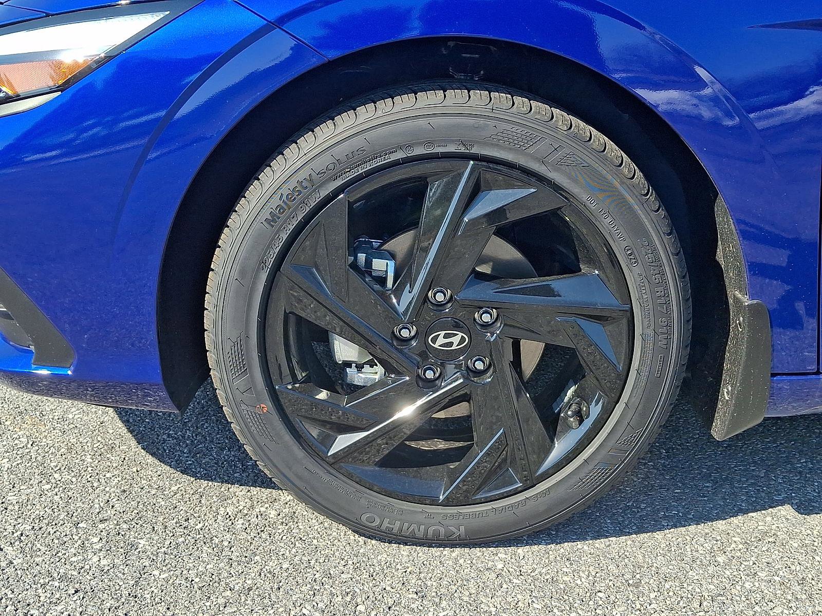 New 2026 Hyundai Elantra Sport FWD image 5