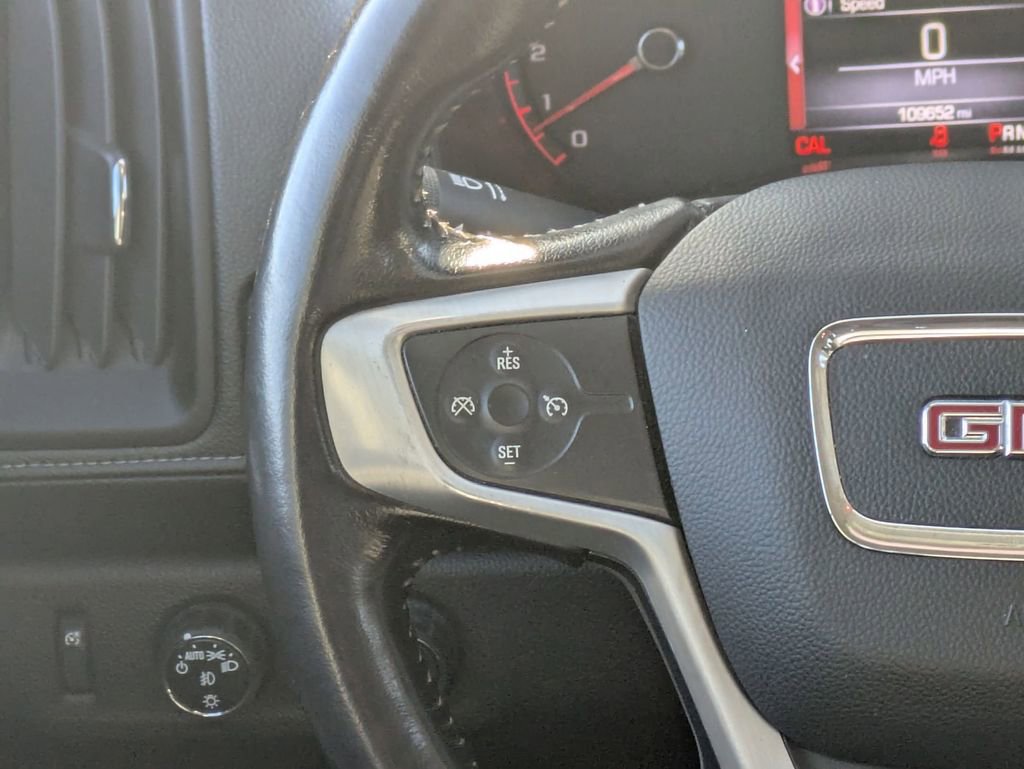 Used 2016 GMC Canyon SLT image 13