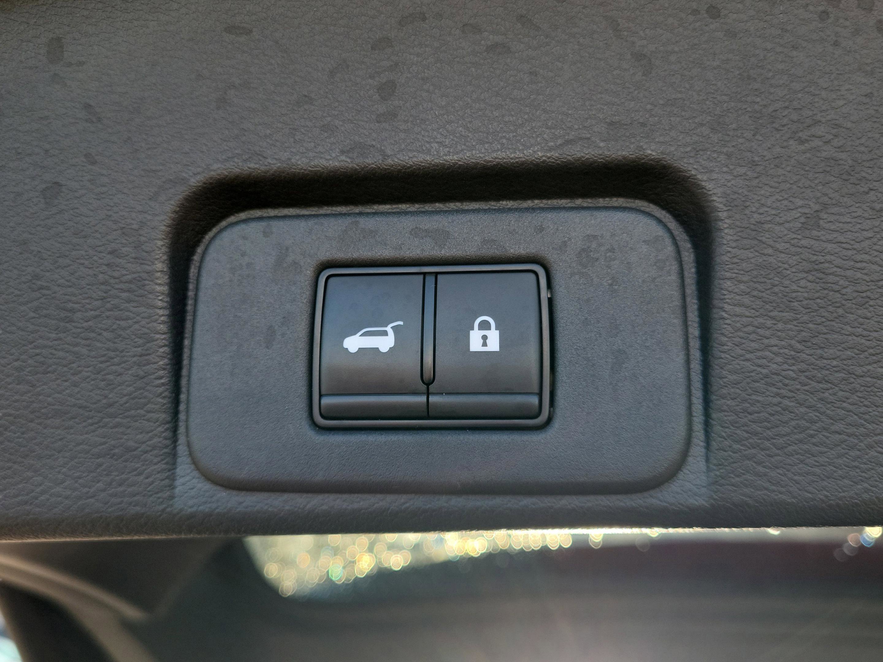 Certified 2024 Nissan Rogue SV image 11