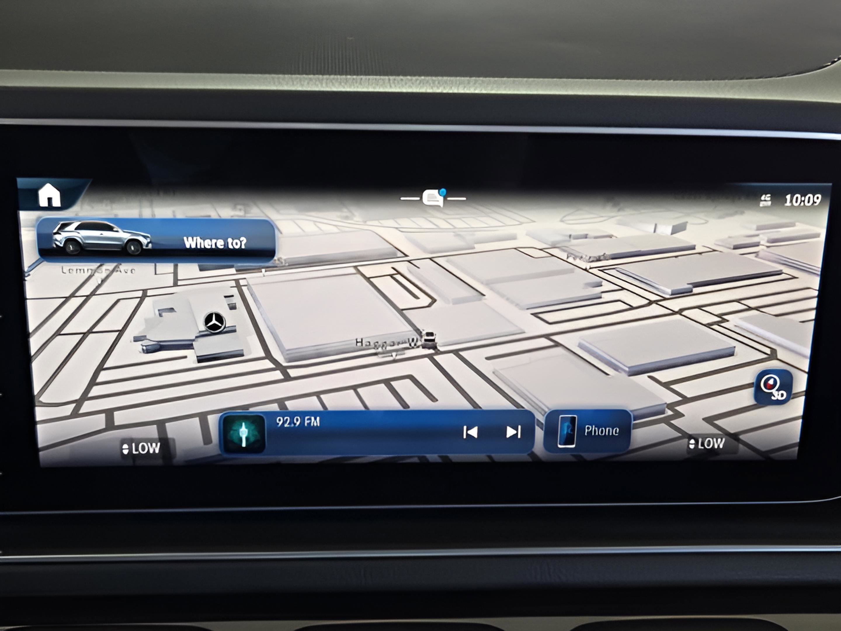 Used 2025 Mercedes-Benz GLE 350 4MATIC image 16