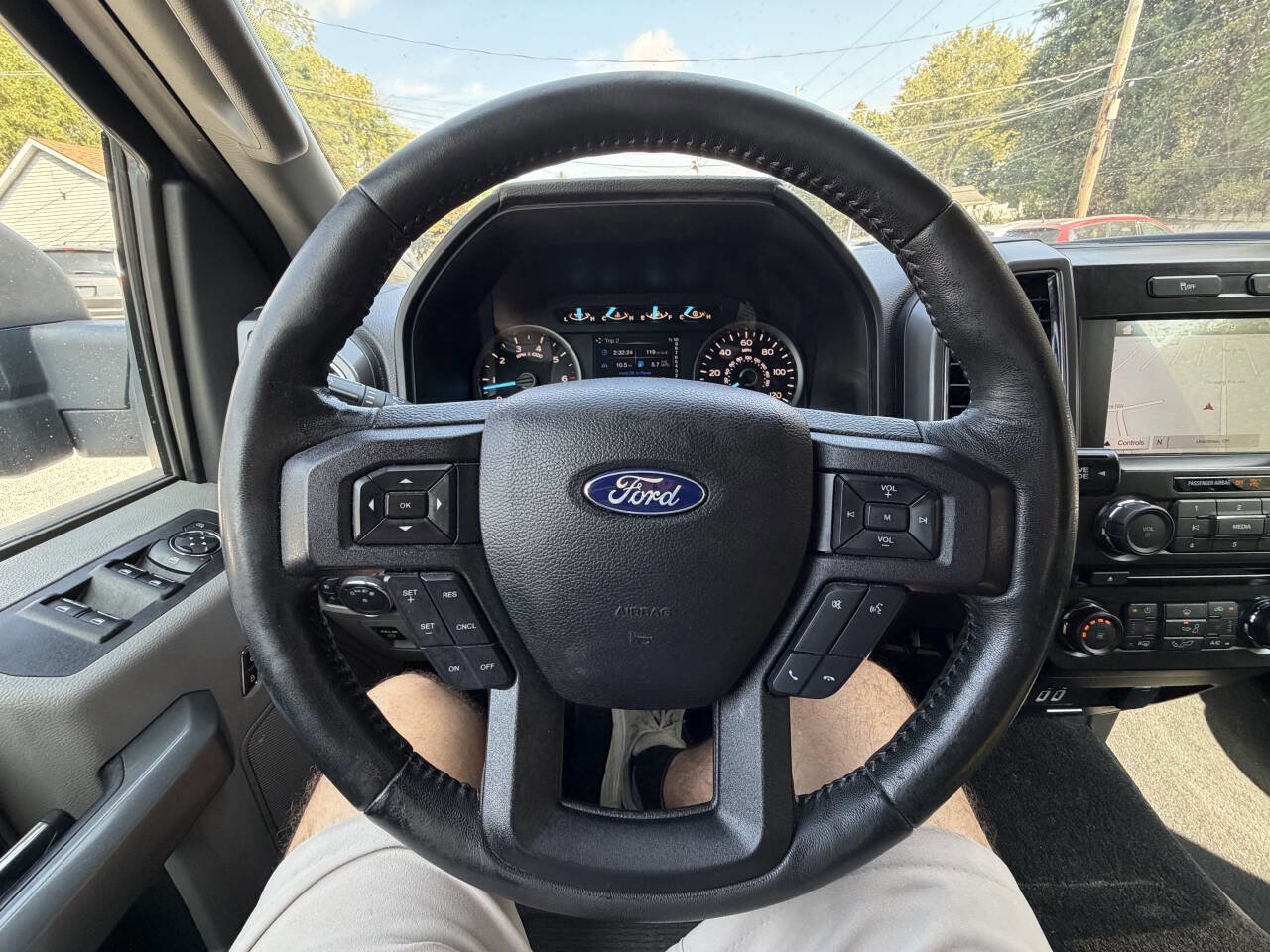 Used 2018 Ford F150 XLT w/ Equipment Group 302A Luxury image 7