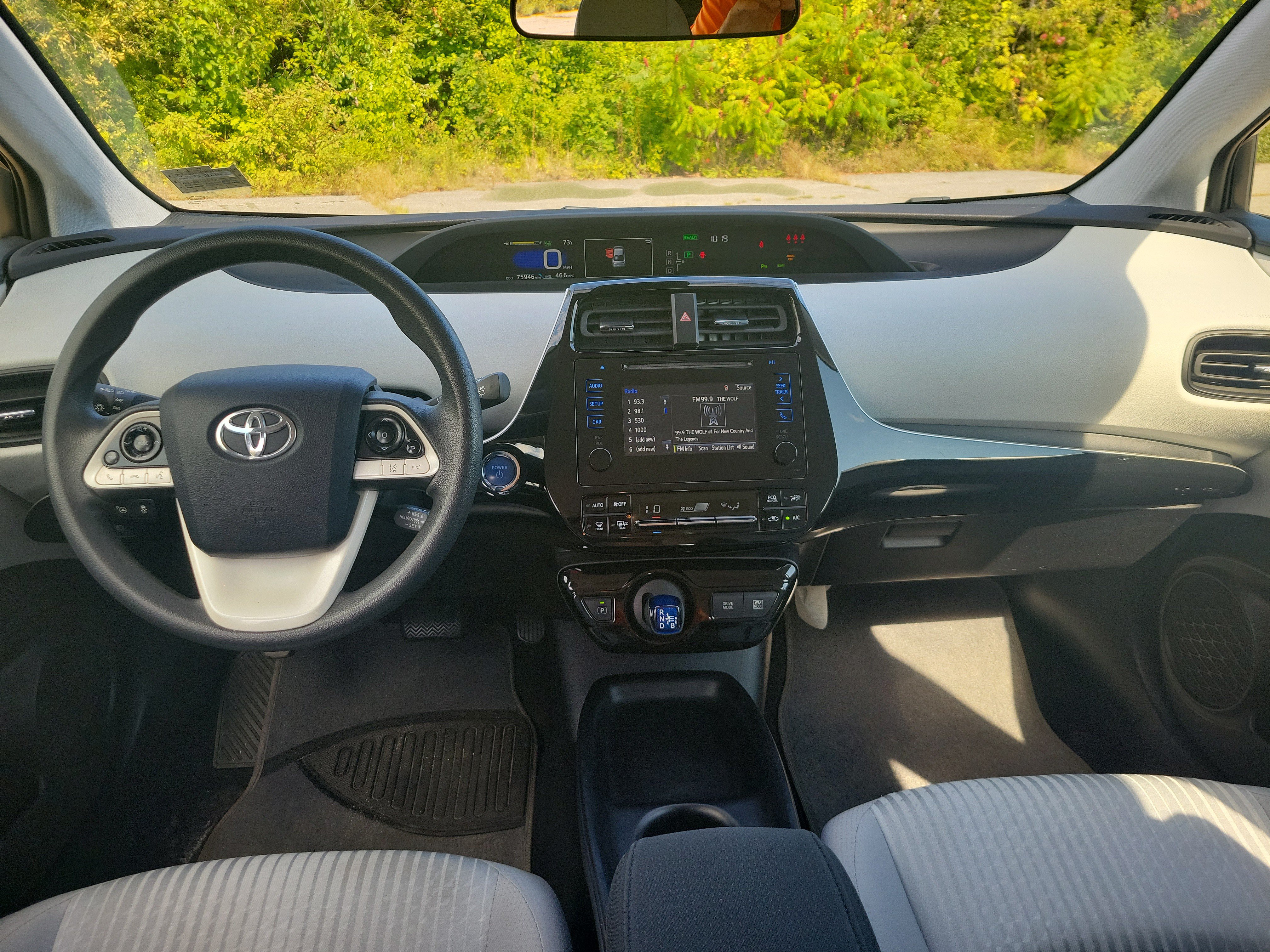 Used 2017 Toyota Prius Two w/ Prius Two Safety Plus Package FWD image 18