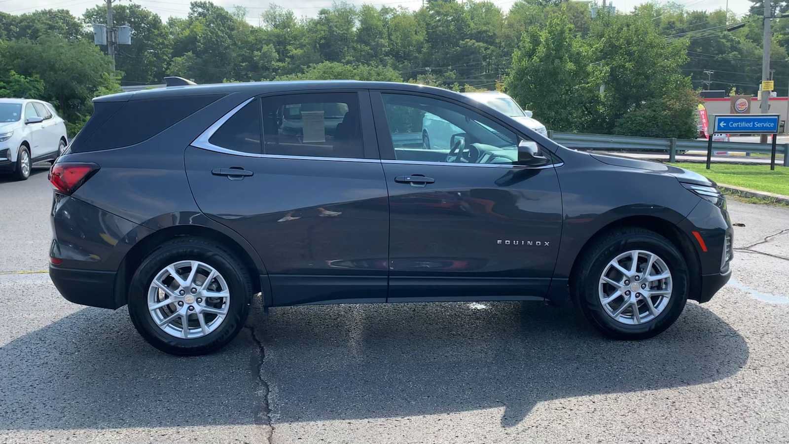 Certified 2023 Chevrolet Equinox LT AWD/4WD image 9