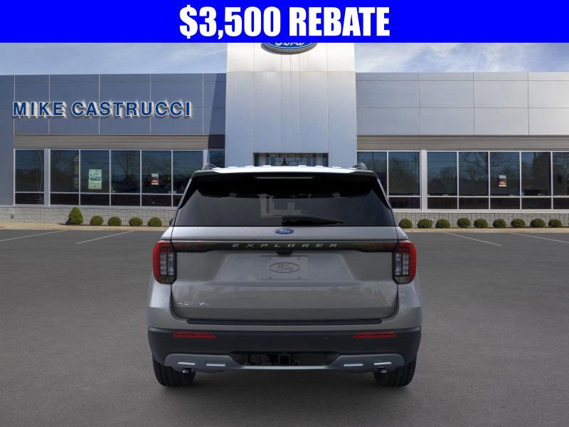 New 2026 Ford Explorer Active w/ Active Comfort Package image 5