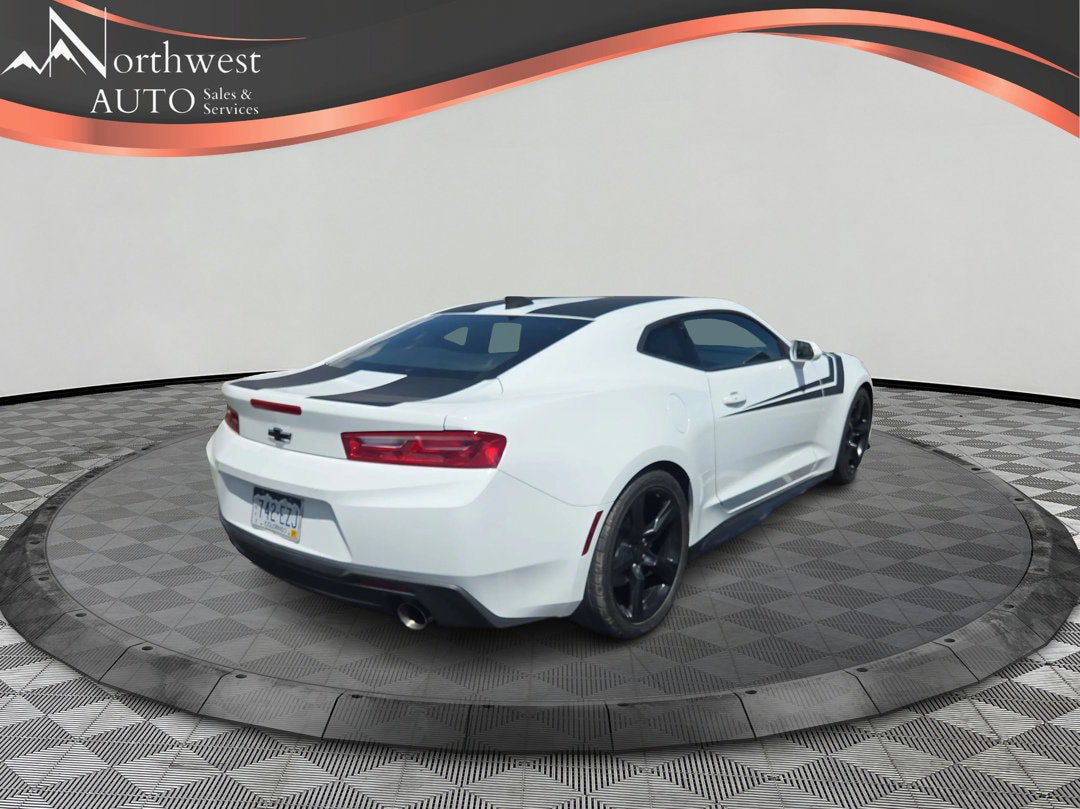 Used 2018 Chevrolet Camaro LS RWD image 5