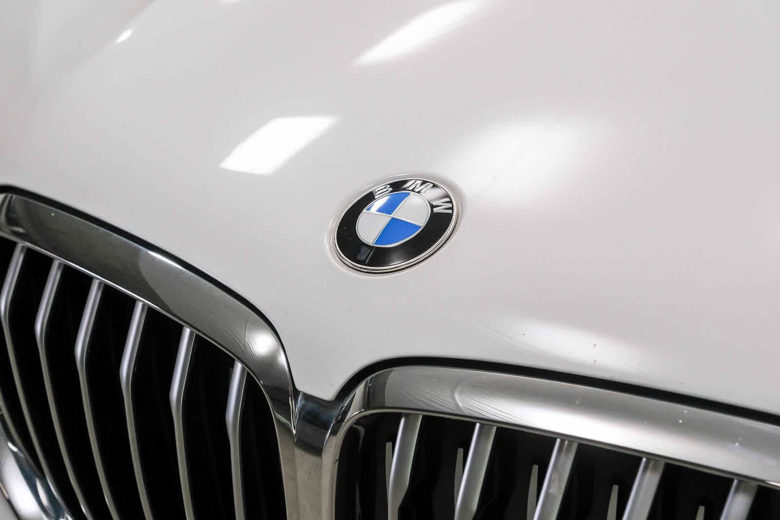 Used 2021 BMW X5 xDrive40i w/ Convenience Package AWD/4WD image 15