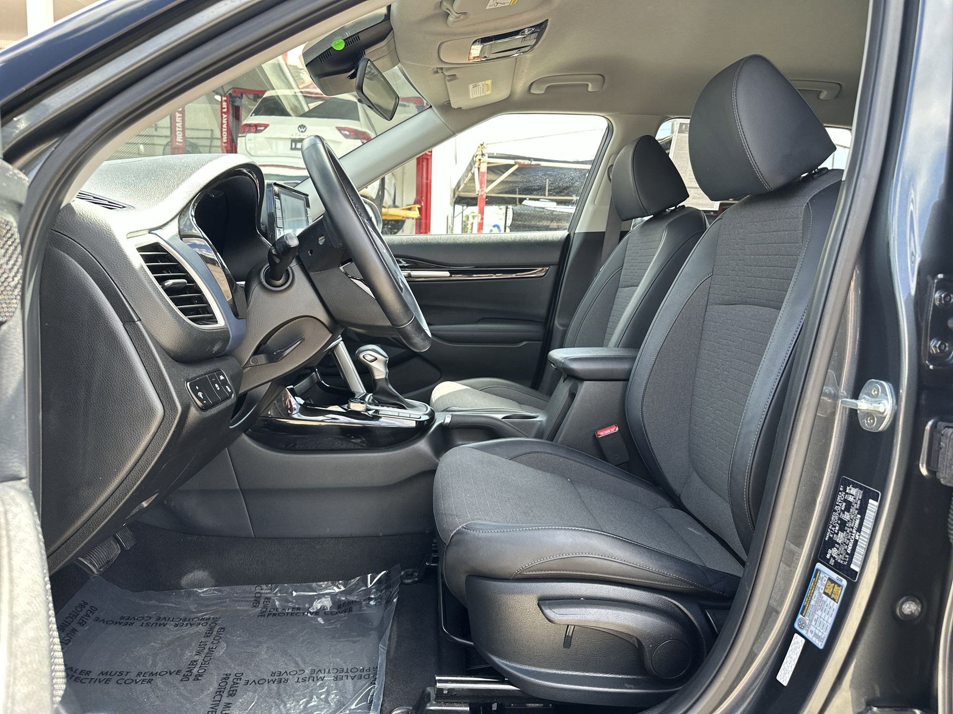 Used 2023 Kia Seltos S image 13