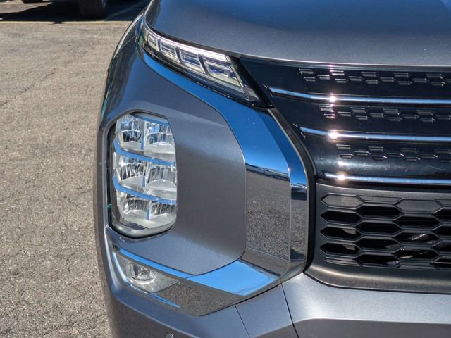 Used 2022 Mitsubishi Outlander SEL image 10