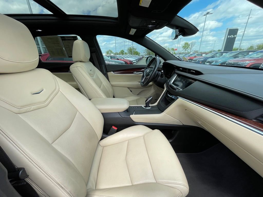 Used 2019 Cadillac XT5 Luxury image 25