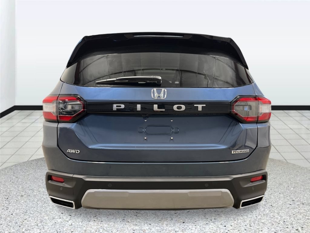 New 2026 Honda Pilot Touring image 4