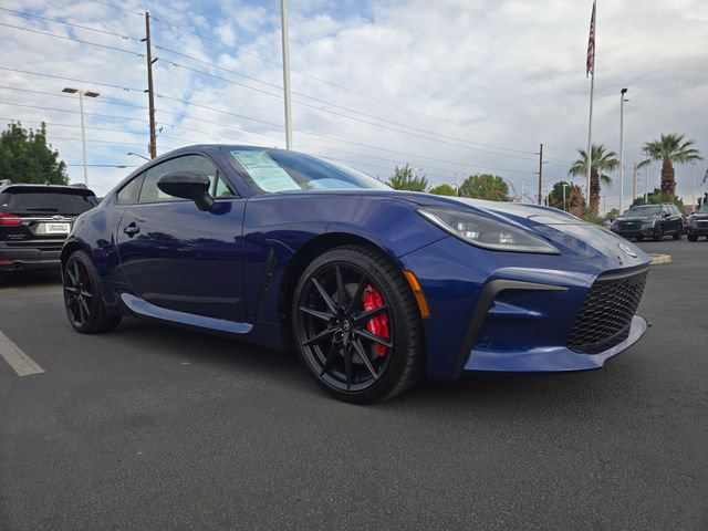 Used 2024 Toyota GR86 Premium w/ Performance Package RWD image 2