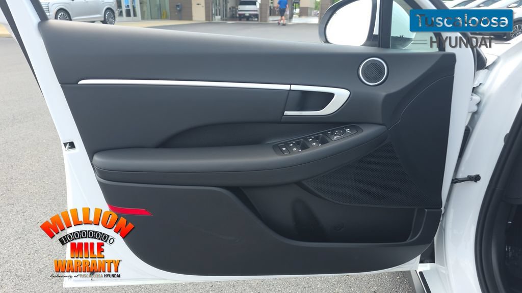 New 2026 Hyundai Sonata Blue FWD image 12