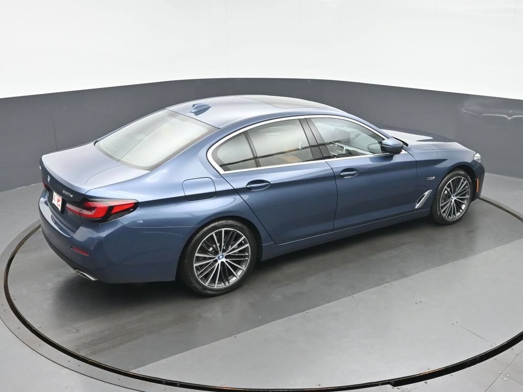 Used 2023 BMW 530e xDrive w/ Premium Package AWD/4WD image 36