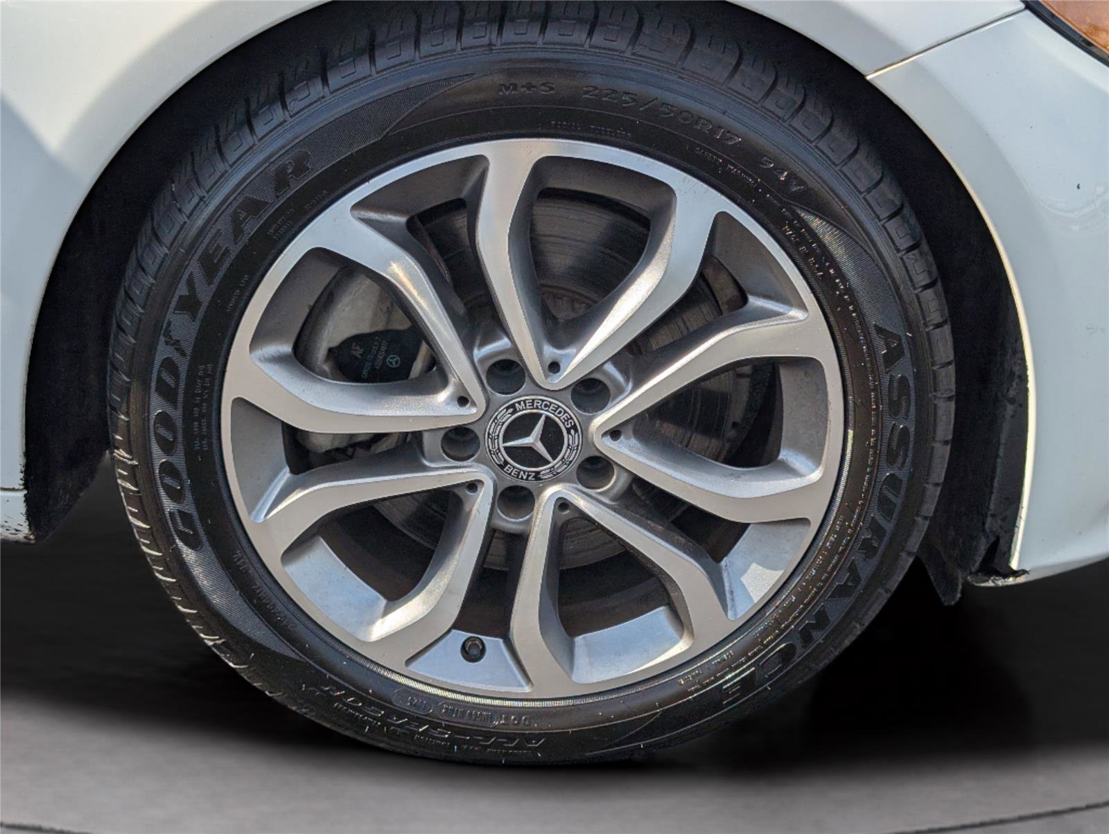 Used 2018 Mercedes-Benz C 300 Sedan image 35