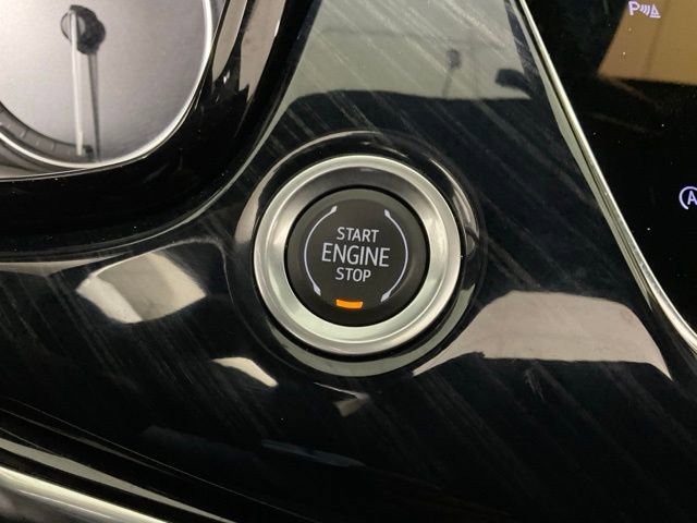 Used 2024 Cadillac XT6 Premium Luxury image 20