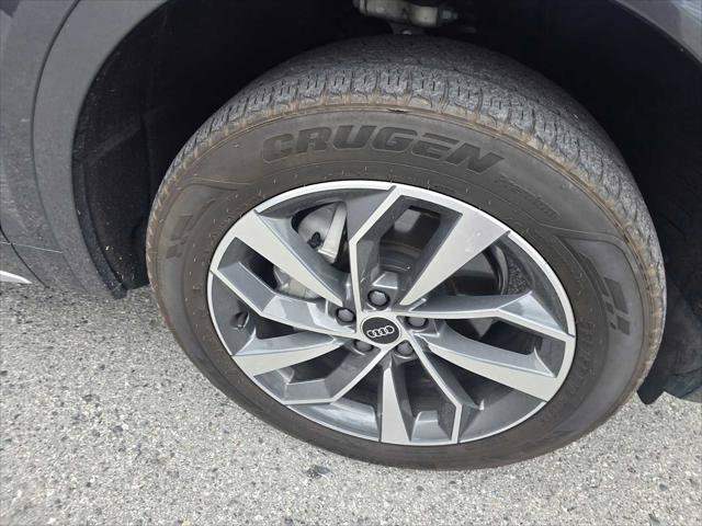 Used 2023 Audi Q5 2.0T Premium Plus w/ Premium Plus Package AWD/4WD image 9